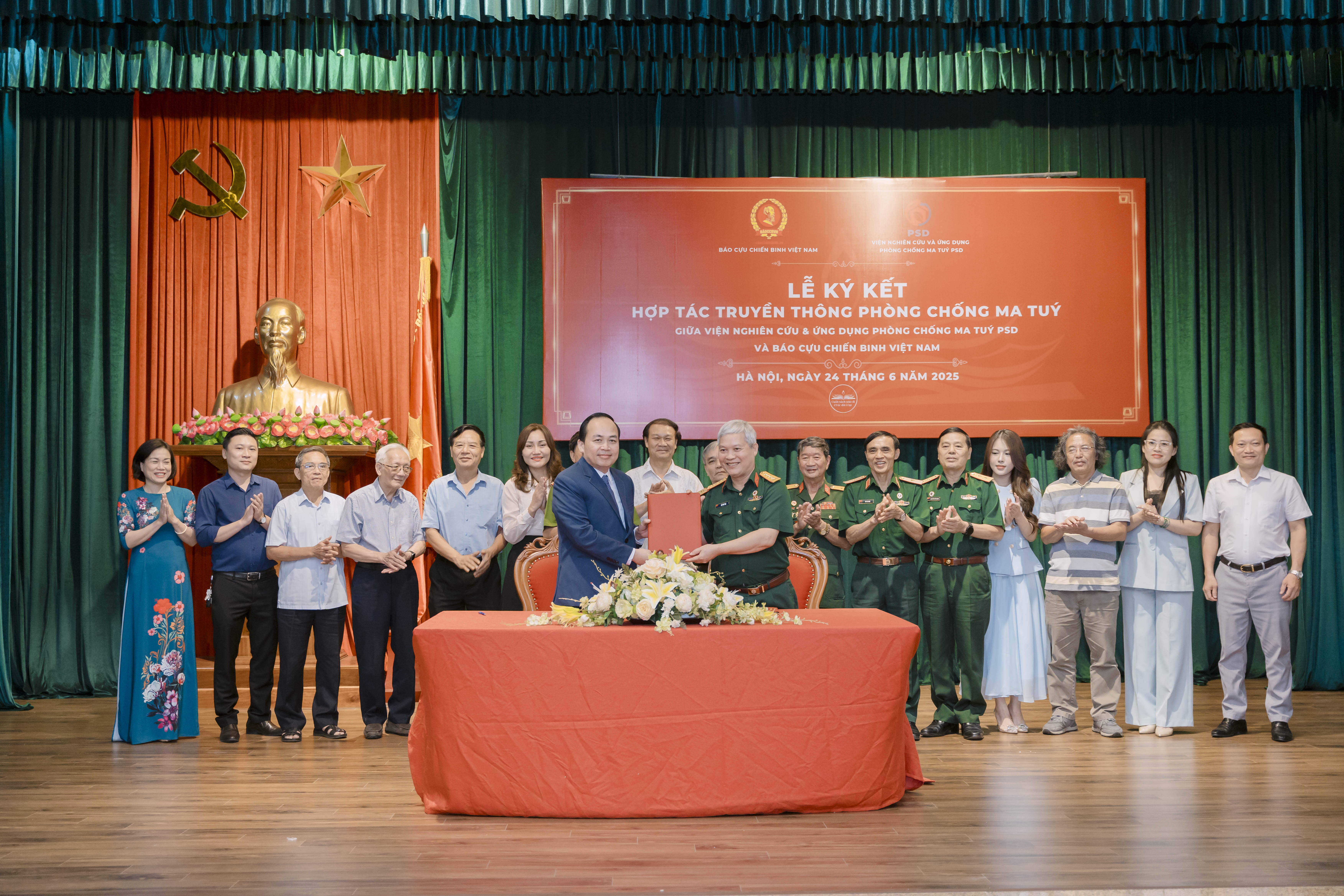 “Chiến lược “mũi nhọn mềm”: Đổi mới truyền thông phòng chống ma tuý qua hợp tác Báo Cựu Chiến Binh – Viện PSD”