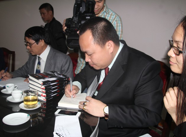 Tại sao tôi viết "Nẻo về"?